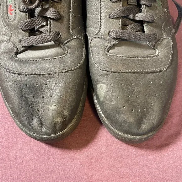 Adidas Yeezy Powerphase Calabasas Core Black - Men's size 10