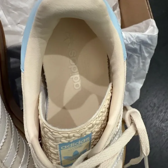 🆕👟⚽️Adidas⚽️👟Kids Gazelle Bold Blue/Tan/Gum Size 5