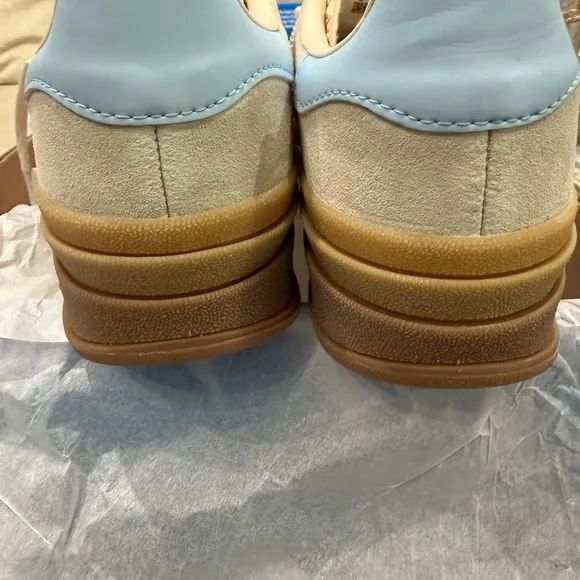 🆕👟⚽️Adidas⚽️👟Kids Gazelle Bold Blue/Tan/Gum Size 5