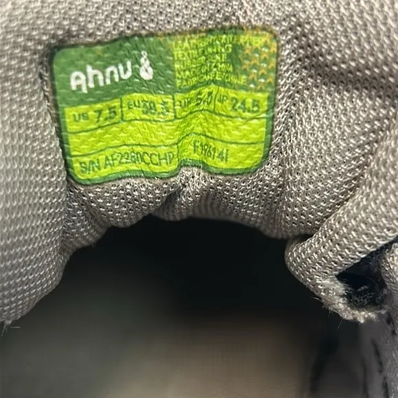 Ahnu Montara eVent Women Brown Nubuck Hiking Shoes Waterproof Vibram Size 7.5