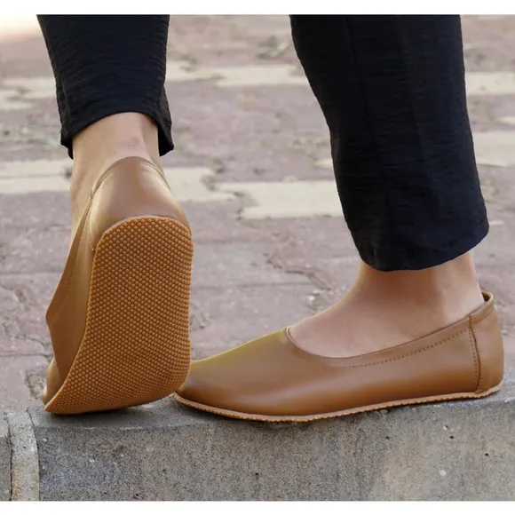 Aintap Brown Handmade Smooth Leather Barefoot Ballet Flat Shoes- Size 11