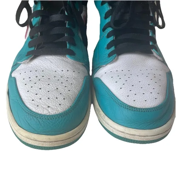Air Jordan 1 South Beach mid top size 13