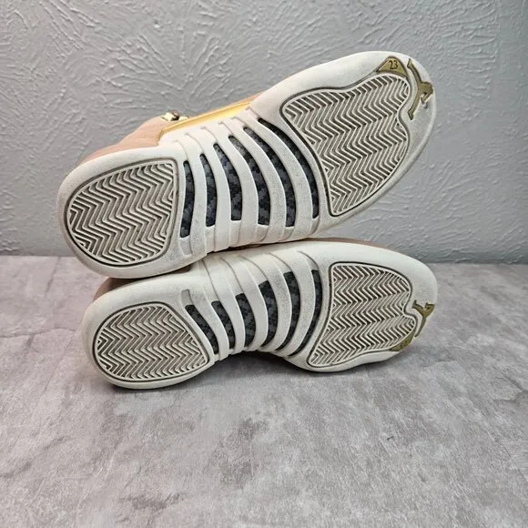 Air Jordan 12 Retro Sneakers Womens 8 Tan Suede Gold Athletic Streetstyle Shoes