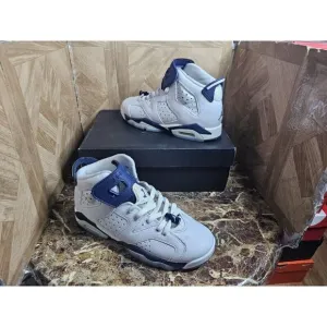 Air jordan 6 retro Midnight Navy Women's Hi-top White Shoes Size 8.5.  002