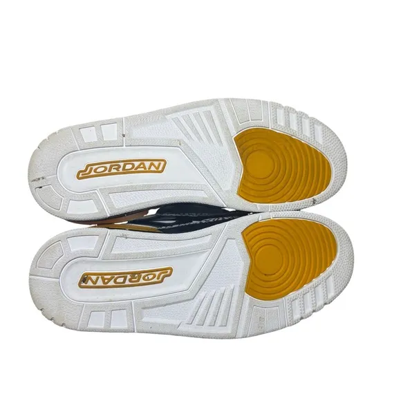 Air Jordan Legacy 312 Low White/Black-Yellow CD7069 107 Men’s Size 9.5
