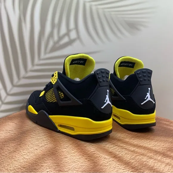 Air Jordan Men's Black and Yellow Sneakers Thunder 2023 Man’s Size 9