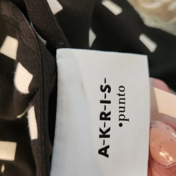 Akris Punto luxury square dots reversible coat/dress size 6 black white