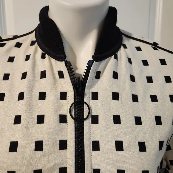 Akris Punto luxury square dots reversible coat/dress size 6 black white
