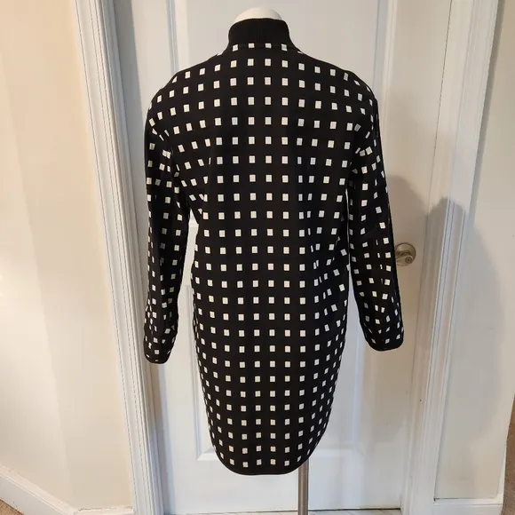 Akris Punto luxury square dots reversible coat/dress size 6 black white