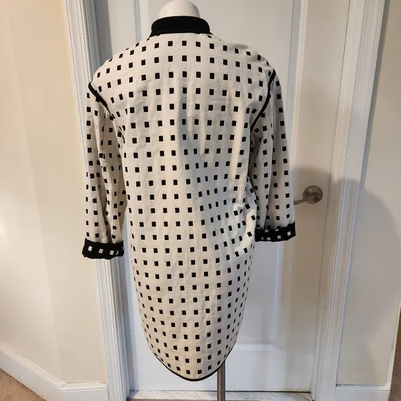 Akris Punto luxury square dots reversible coat/dress size 6 black white