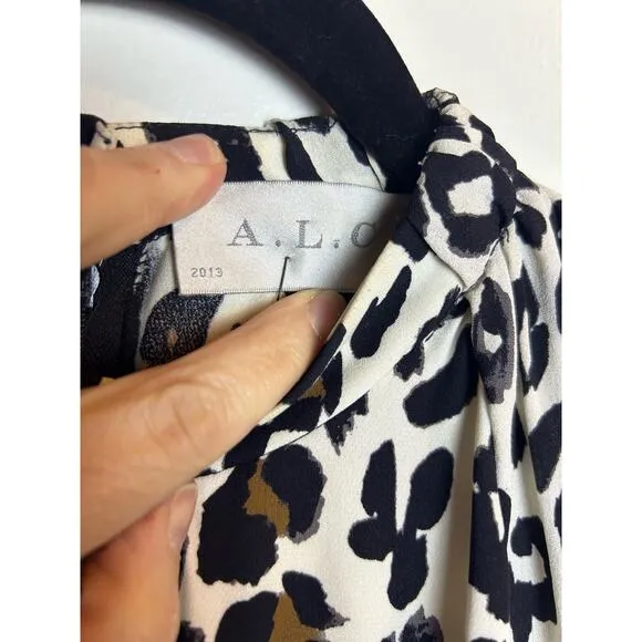 A.L.C Designer Leopard Mafia Wife Luxury Size 4 Business Long Sleeve Knee