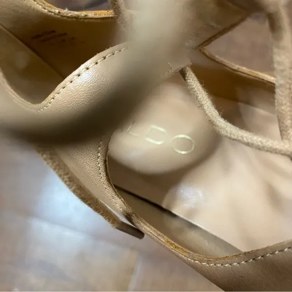Aldo Beige Lace-Up Block Heeled Shoes - Size 8.5