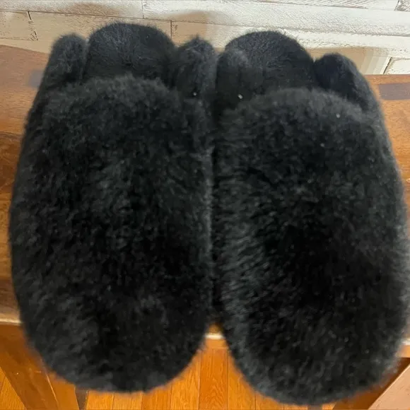 Alegria Leisurelee Black Faux Fur Slippers in Size 38 EU 8-8.5 US
