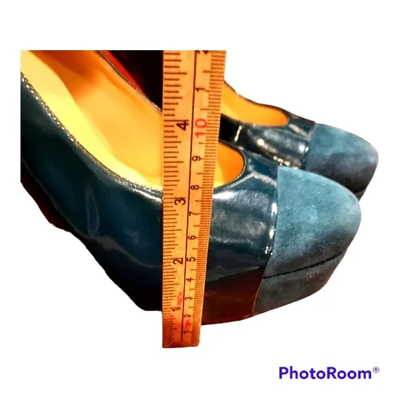 Alessandro Oteri Teal Patent and Suede Heels, size 8