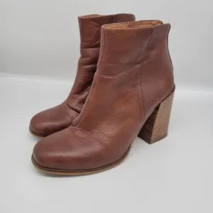 Alex   Alex Leather Ankle Boots