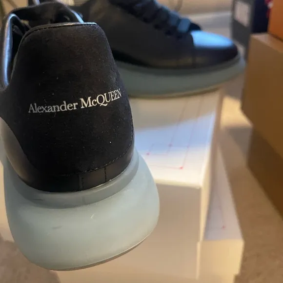 Alexander McQueen Black and Blue Men's Shoes