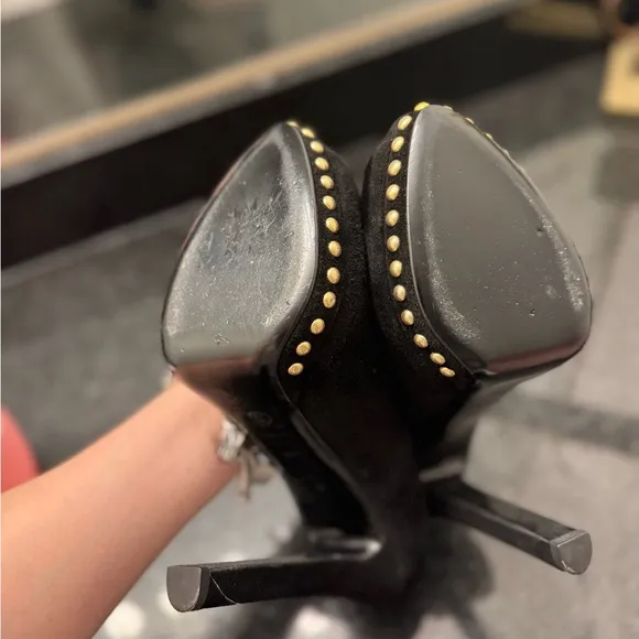 Alexander McQueen Black Skull Peep-Toe Heels