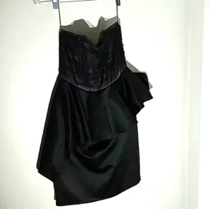 Alice Olivia cocktail Dress 6 strapless nwot