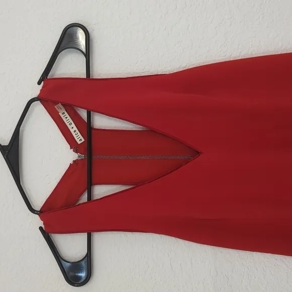 Alice   Olivia Halle Crepe Shift Mini Dress XSmall mod minimalist contemporary