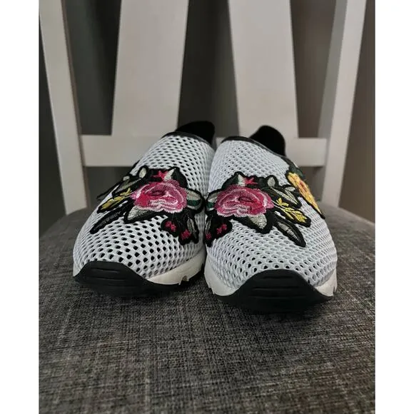 All Black Dressy Sporty Mesh Floral Applique Leather Slip On Sneakers Size 40