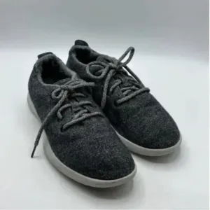 allbirds Men's Merino Wool Runners Everyday Sneakers in Natural Gray Size 11