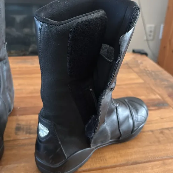 Alpine Goretex Black Motorcycle Racing Boots men’s 7.5
