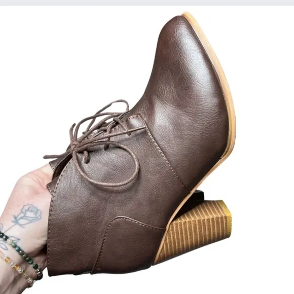 Altar'd State Women’s Brown Leather Platform Wooden Heel Lace Up Ankle Booties