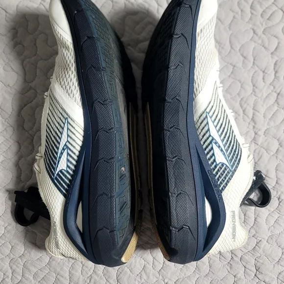 Altra Provision 4 Men Size 8 Athletic Cushioned Running AL0A4PEA103 Shoes