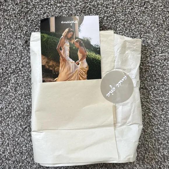 Ance Gria luxury Nellie set