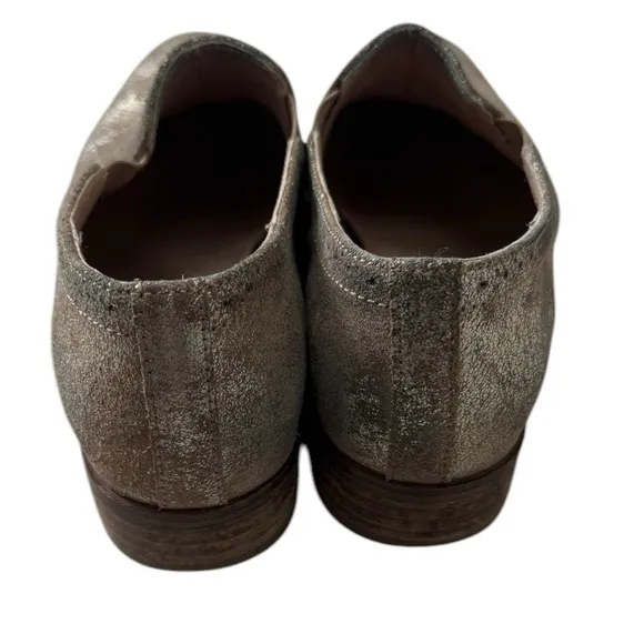 Anthropologie Liendo Seychelles Stylish Slip-On Shoes- Distressed Metallic
