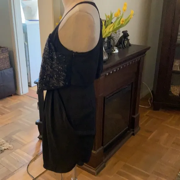 Anthropologie McGinn luxury line gorgeous black dress w/ sequins &amp; pockets