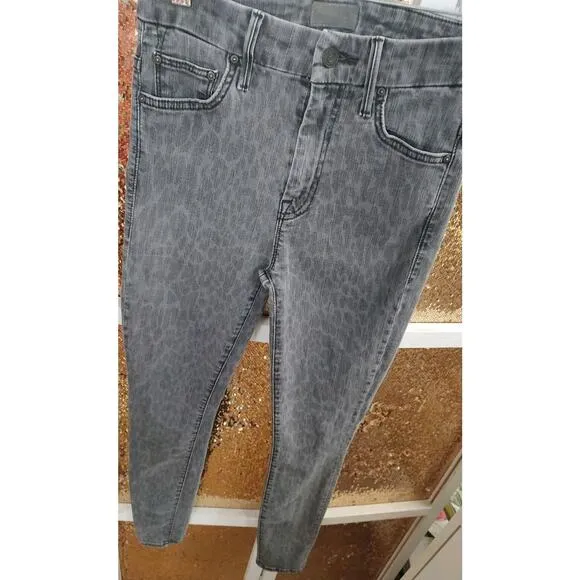 Anthropologie Mother Looker Jeans by Mother, leopard print, Made in USA Size 25