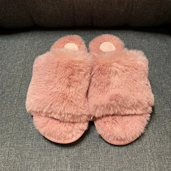 Anthropologie Plush Faux Fur Slippers