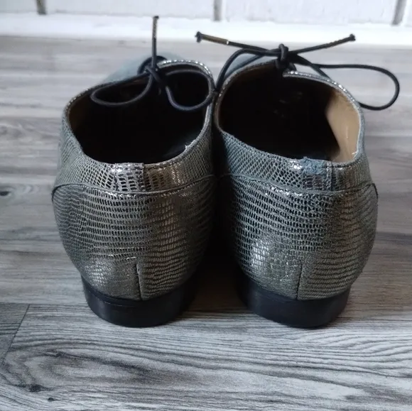 Anyi Lu Larissa Metallic Lace Up Oxford Shoes size 39.5 US 9