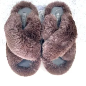 Apparis Biba Faux-Fur Crossover Slippers Size 9 Brown