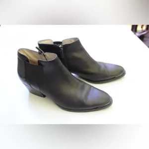 Aquatalia ankle boots