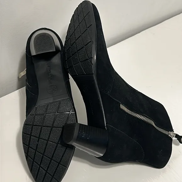 ARA SUEDE ANKLE BOOTS