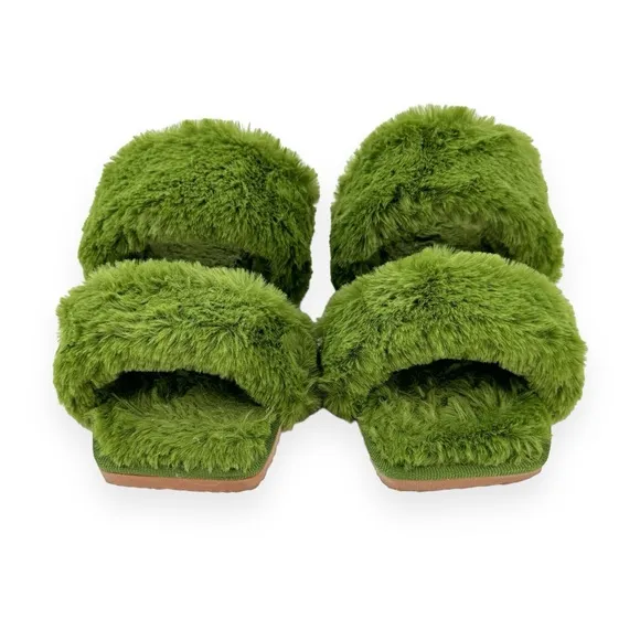 Arch NYC Plush Edit Slipper in Kelly Green - Green Furry Slippers