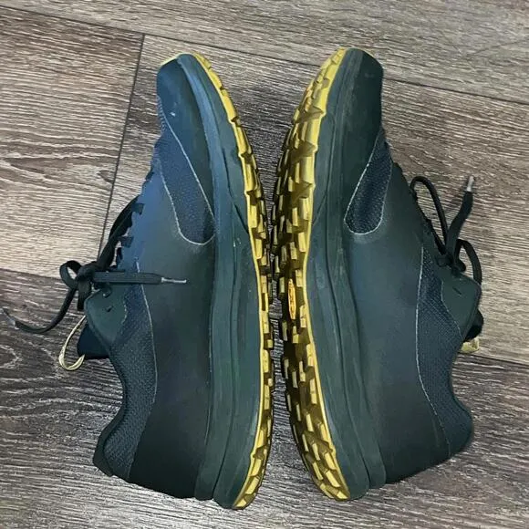 Arcteryx Men's Norvan VT 2 Hiking Outdoors Trail Vibram Sole Shoes Size 8