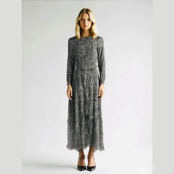 Aritzia long floral dress flowy white and black long sleeve belted