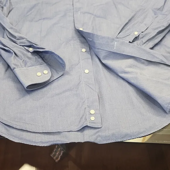 Armani Collezioni Luxury Men's Blue XL Button Up Dress Shirt