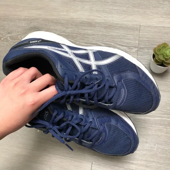asics men’s navy blue silver running workout shoes