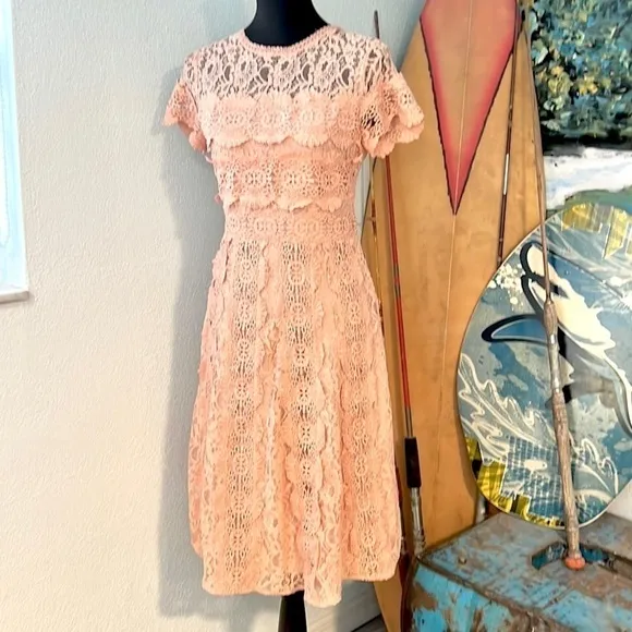 🏷️Aura the Label,Effortless &amp; Classic Bohemian Luxury, Exquisite Lace Piece, M