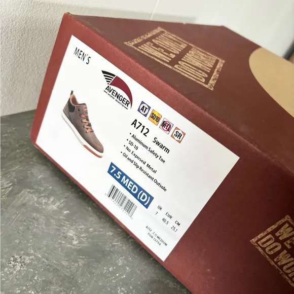 Avenger Work Boots Men's A712 Aluminum Toe Industrial Shoe size 7.5 new brown