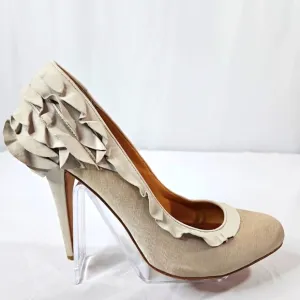 Badgley Mischka Cream Fabric &amp; Leather Ruffle Heels  Size 10