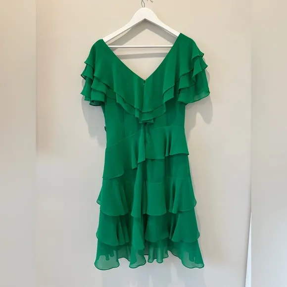 Badgley Mischka Mother of the Bride Groom Wedding Guest Grandma Formal Green 6