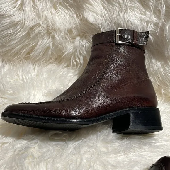 Bally brown Corian Ankle Boots size 37 made in Italy
