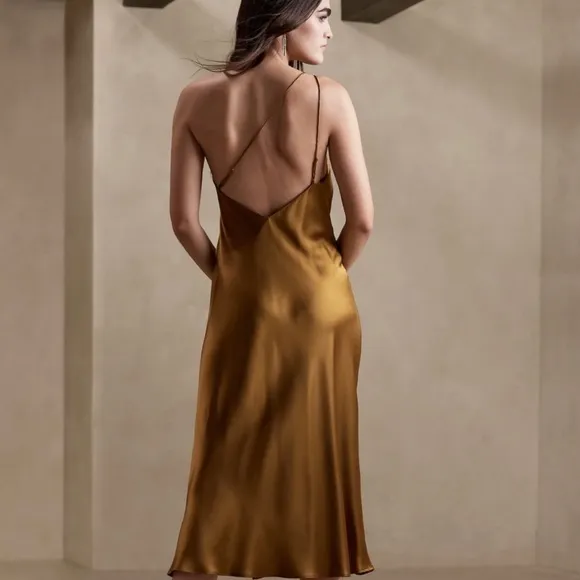 Banana Republic 100% Divine Silk One-Shoulder Quiet Luxury Old Money Midi Dress