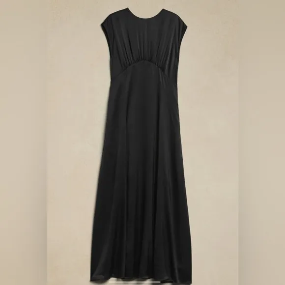 Banana Republic Astral 100% Silk Formal Quiet Luxury Old Money Maxi Dress LTall