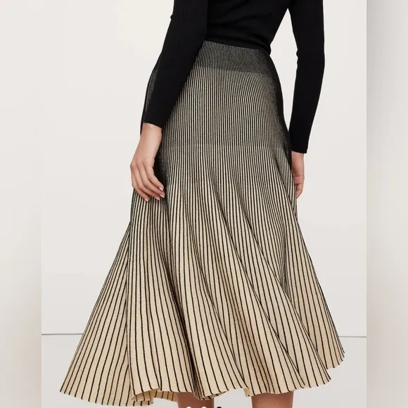 Banana Republic Sculpted V-Neck Off-Shoulder Pleated Metallic Luxury Maxi Dress